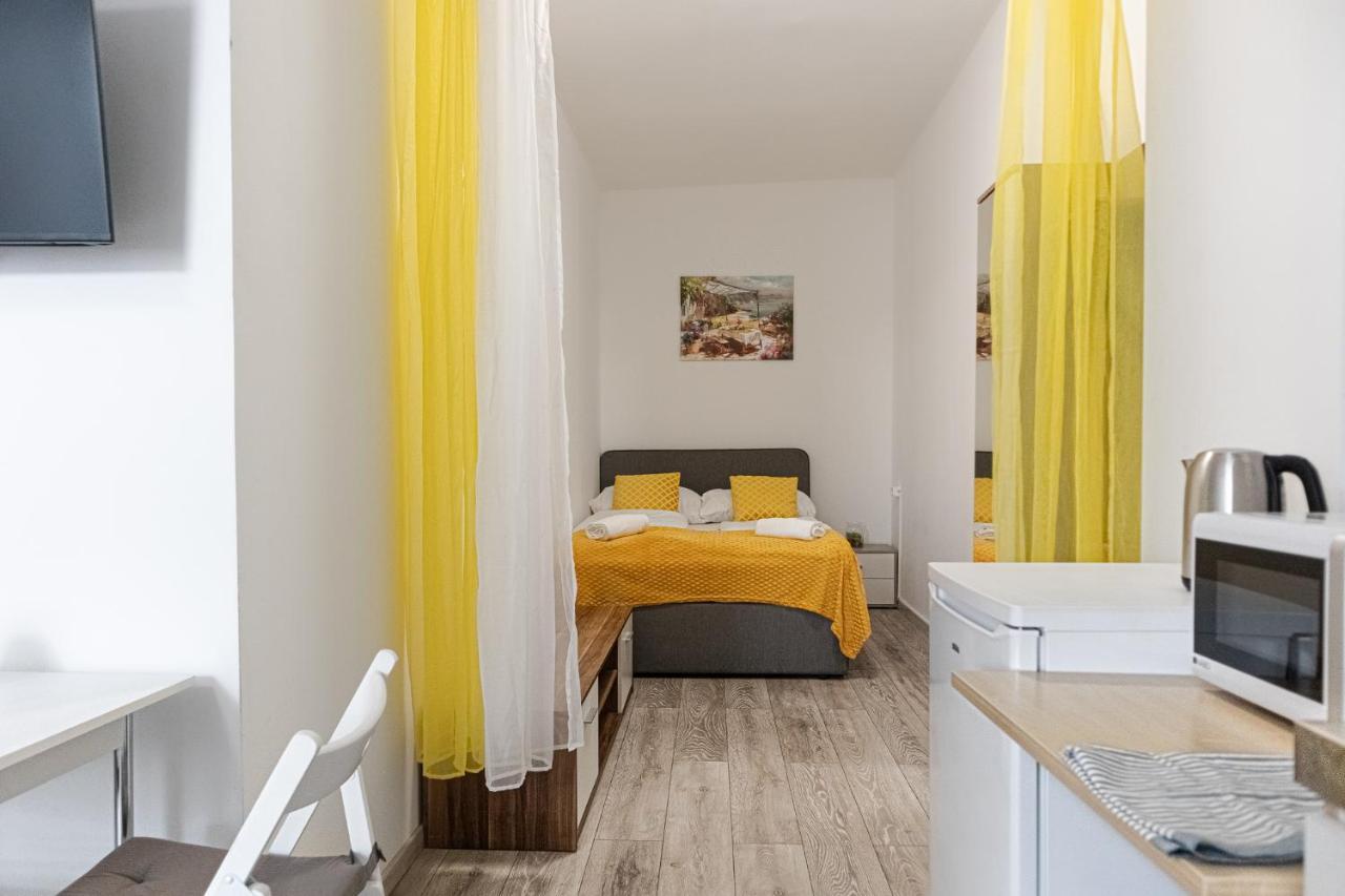 Pleasing Room Hauptbahnhof With Best Location Wiedeń Zewnętrze zdjęcie